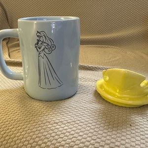 Rae Dunn Sleeping Beauty Mug with Crown top